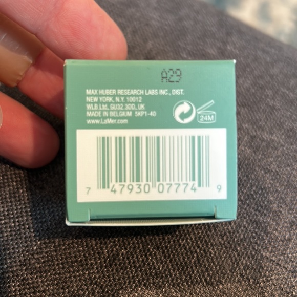 La Mer The Neck and Décolleté Concentrate - Picture 2 of 4